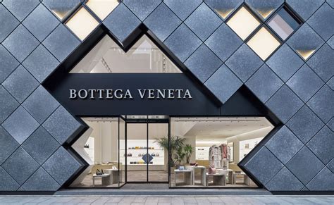 bottega veneta designer brands.